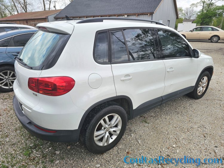 2017 Volkswagen Tiguan SUV - Click Image to Close